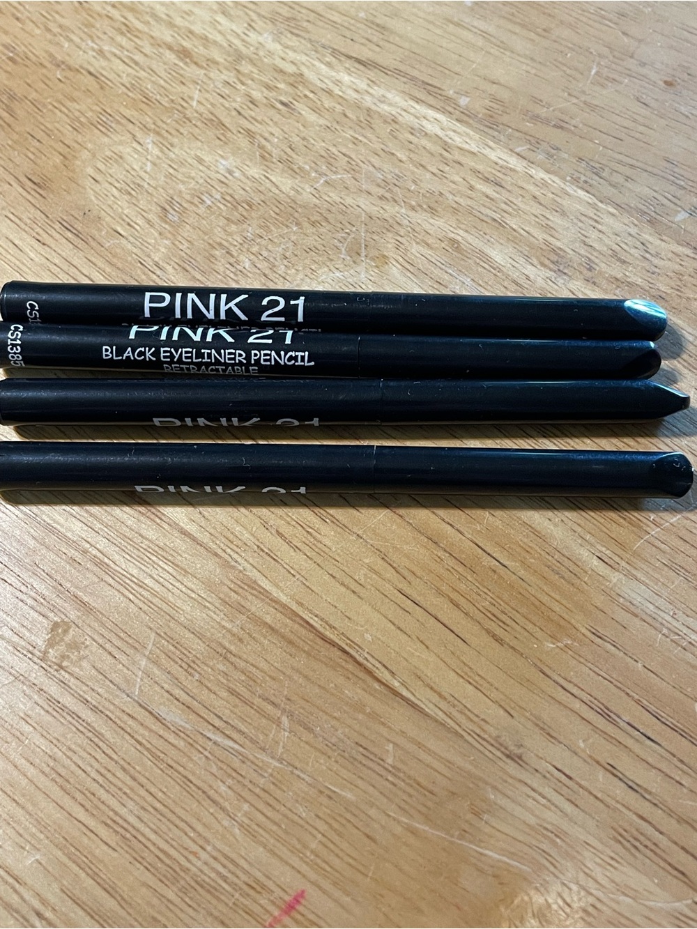 PINK Victoria's Secret Black Eyeliner Pencil - Smooth Retractable Liner